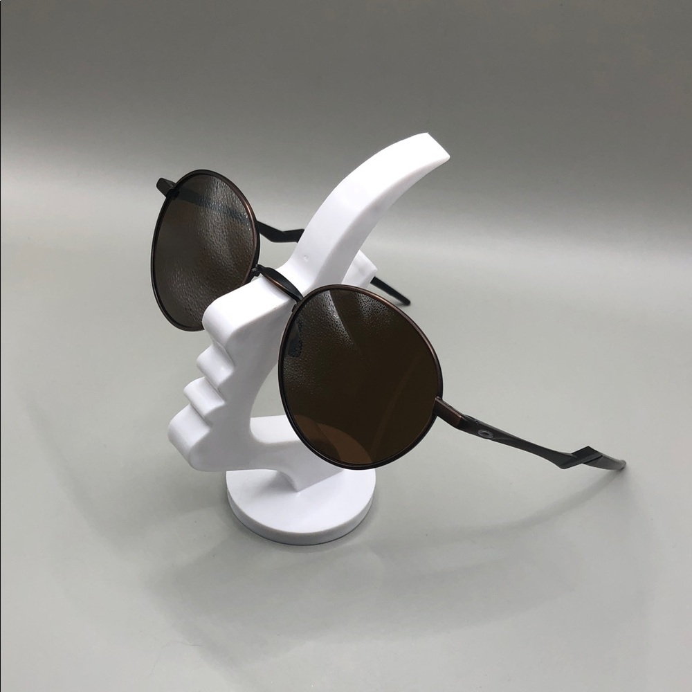 Oakley Terrigal Satin Toast Brown Sunglasses Round Prizm Lens.